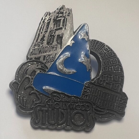 disney’s hollywood studios — die-cast theme park icons — sorcerer hat pin - Picture 1 of 3
